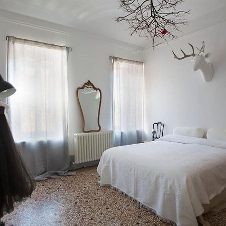 Casa Tesor - Your Design Home In Mantua City Center المظهر الخارجي الصورة